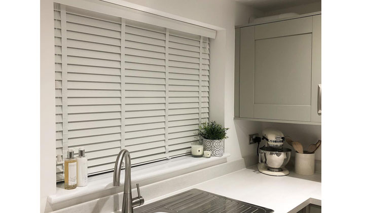 Perfect Blinds for Kitchen Window Coverings